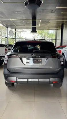 NISSAN-KICKS-2025