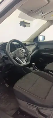 NISSAN-KICKS-2023