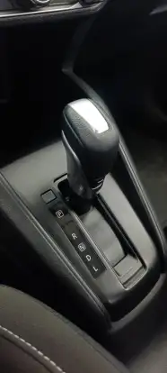 NISSAN-KICKS-2023