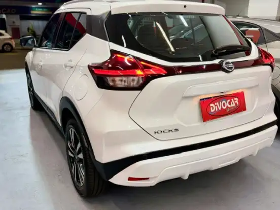 NISSAN-KICKS-1.6 16V FLEXSTART ADVANCE XTRONIC NISSAN-KICKS-2021