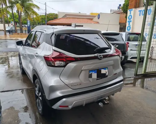 NISSAN-KICKS-2022