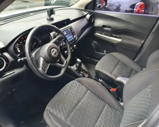 NISSAN-KICKS-2022