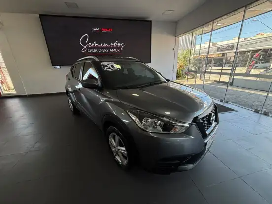 NISSAN-KICKS-2020