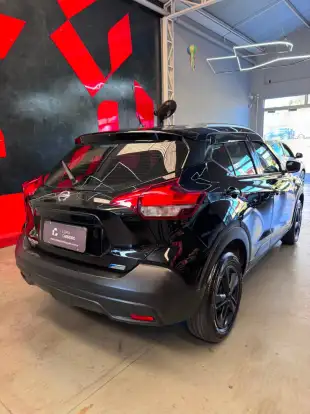 NISSAN-KICKS-2017
