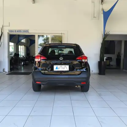 NISSAN-KICKS-2018