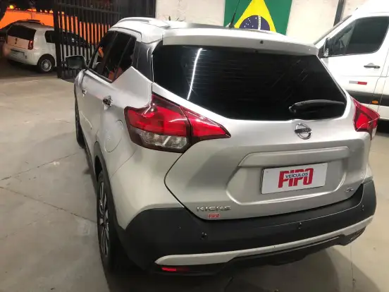 NISSAN-KICKS-1.6 16V FLEXSTART SL 4P XTRONIC NISSAN-KICKS-2020