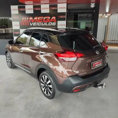 NISSAN-KICKS-1.6 16V FLEXSTART SL 4P XTRONIC NISSAN-KICKS-2017