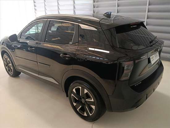 NISSAN-KICKS-2025