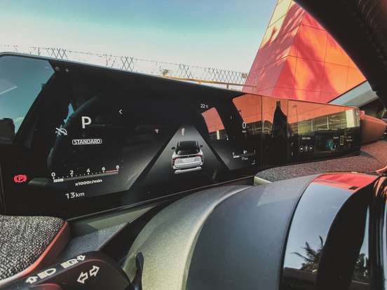 NISSAN-KICKS-2025