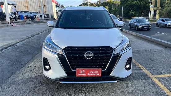 NISSAN-KICKS-2023