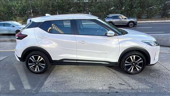 NISSAN-KICKS-1.6 16V FLEXSTART ADVANCE XTRONIC NISSAN-KICKS-2023