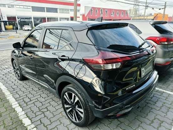 NISSAN-KICKS-2021