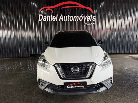 NISSAN-KICKS-2019