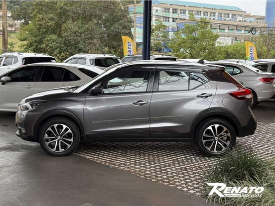 NISSAN-KICKS-2018