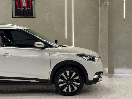 NISSAN-KICKS-2018
