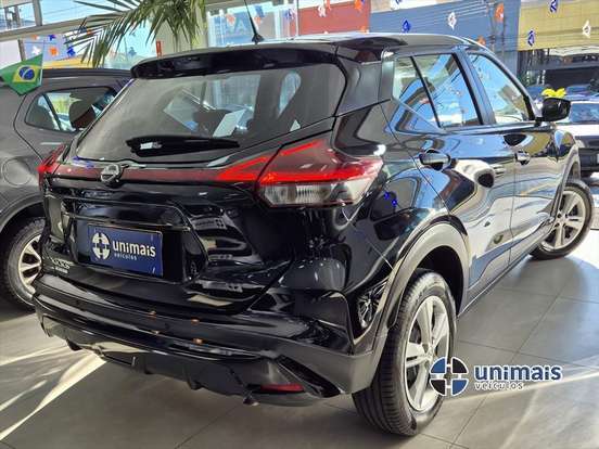 NISSAN-KICKS PLAY-2025