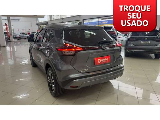 NISSAN-KICKS PLAY-2025