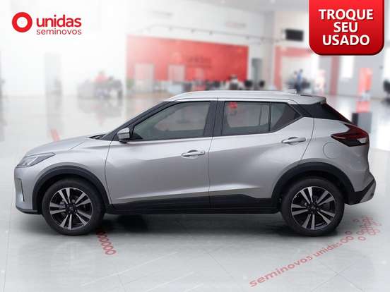 NISSAN-KICKS PLAY-2025