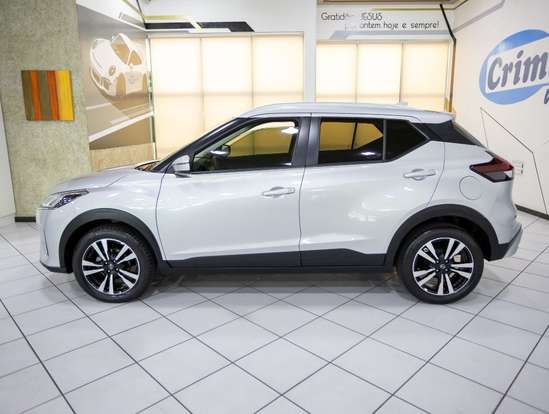 NISSAN-KICKS PLAY-2025