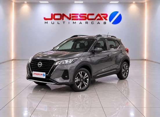 NISSAN-KICKS PLAY-2025