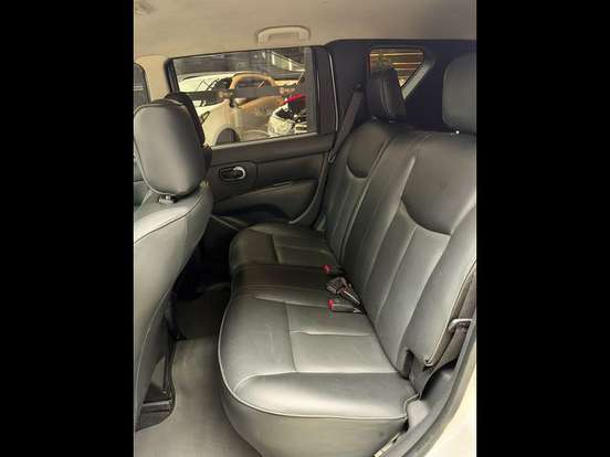 NISSAN-LIVINA-2013