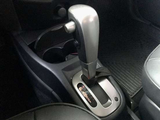 NISSAN-LIVINA-2014
