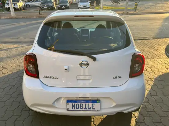 NISSAN-MARCH-2019