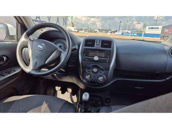 NISSAN-MARCH-2016