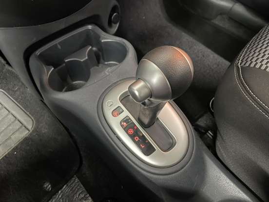 NISSAN-MARCH-1.6 SL 16V FLEXSTART 4P XTRONIC NISSAN-MARCH-2019