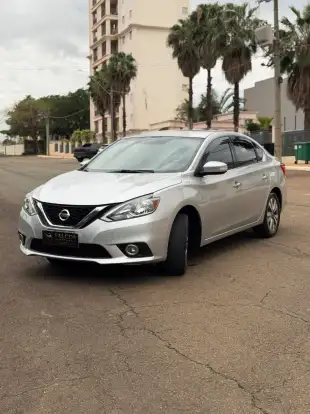 NISSAN-SENTRA-2017
