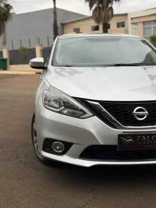 NISSAN-SENTRA-2017