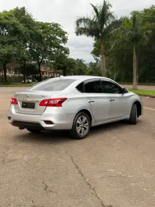 NISSAN-SENTRA-2017