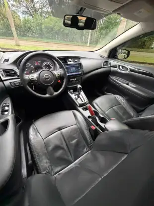 NISSAN-SENTRA-2017