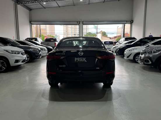 NISSAN-SENTRA-2023