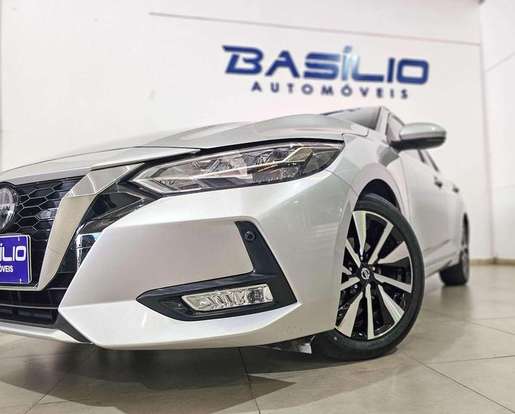 NISSAN-SENTRA-2023