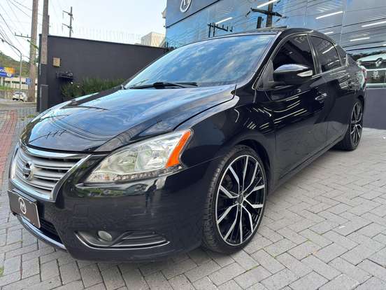 NISSAN-SENTRA-2013