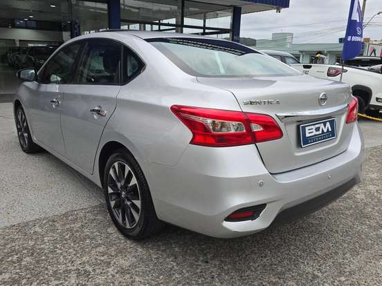 NISSAN-SENTRA-2.0 SL 16V FLEXSTART 4P AUTOMÁTICO NISSAN-SENTRA-2016