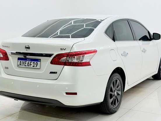 NISSAN-SENTRA-2.0 SV 16V FLEX 4P AUTOMÁTICO NISSAN-SENTRA-2013