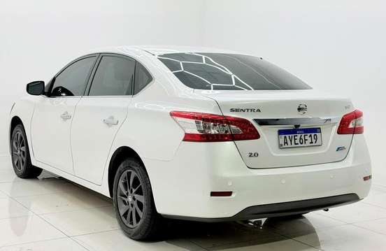 NISSAN-SENTRA-2013