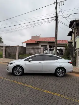 NISSAN-VERSA-2024