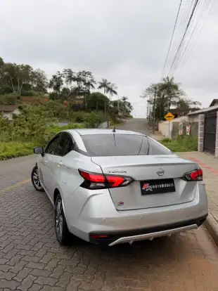NISSAN-VERSA-2024