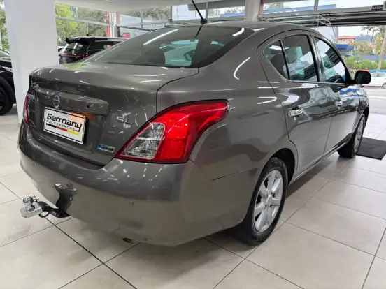 NISSAN-VERSA-1.6 16V FLEX SL 4P MANUAL NISSAN-VERSA-2012