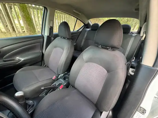 NISSAN-VERSA-2018