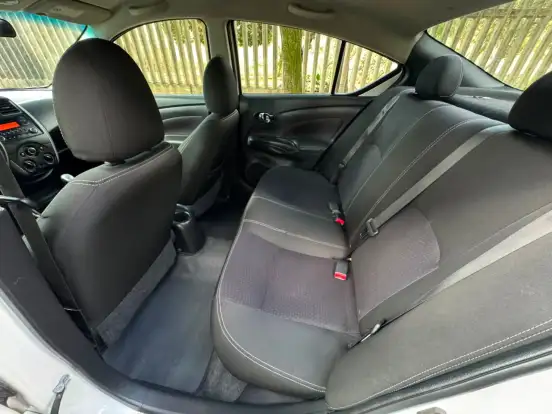 NISSAN-VERSA-2018