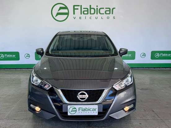 NISSAN-VERSA-2023