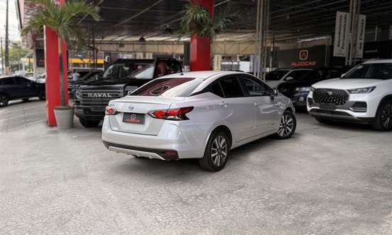 NISSAN-VERSA-2024
