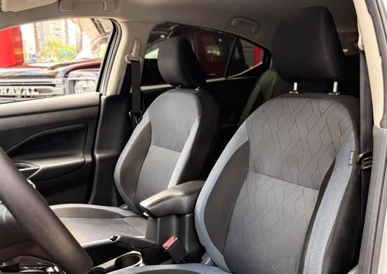 NISSAN-VERSA-2024