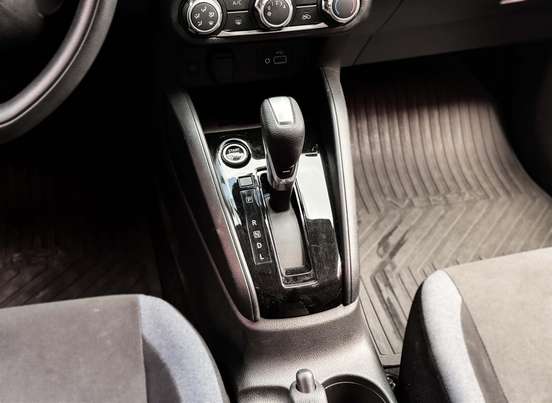 NISSAN-VERSA-2024