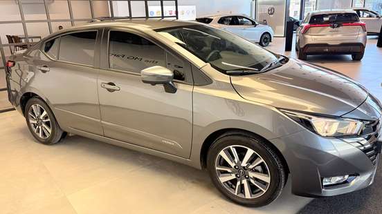 NISSAN-VERSA-2024