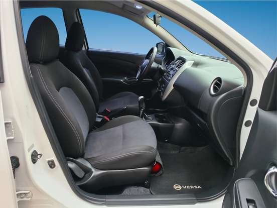 NISSAN-VERSA-1.6 16V FLEX SL 4P MANUAL NISSAN-VERSA-2015